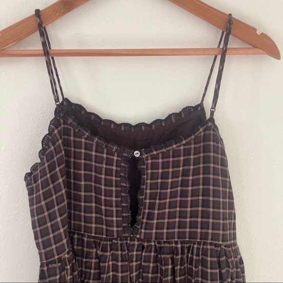 SOLD Urban Outfitters Hanna Scalloped Mini Dress M - Picture 3 of 4